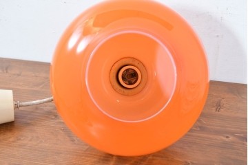 和製ヴィンテージ　柔らかな曲線シルエットが魅力のオレンジシェードペンダントライト　(R-084121)