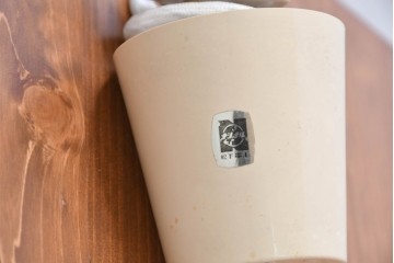 和製ヴィンテージ　柔らかな曲線シルエットが魅力のオレンジシェードペンダントライト　(R-084121)