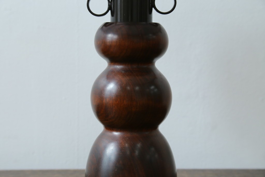 和製ヴィンテージ　北海道民芸家具　木枠の曲線と挽物脚が印象的な卓上照明　(R-084123)