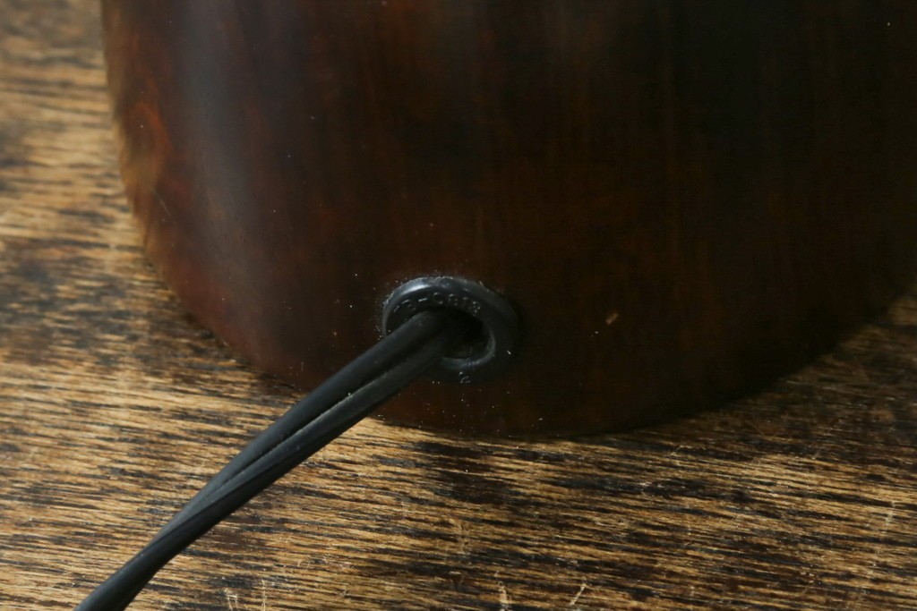 和製ヴィンテージ　北海道民芸家具　木枠の曲線と挽物脚が印象的な卓上照明　(R-084123)