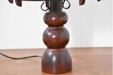 和製ヴィンテージ　北海道民芸家具　木枠の曲線と挽物脚が印象的な卓上照明　(R-084123)