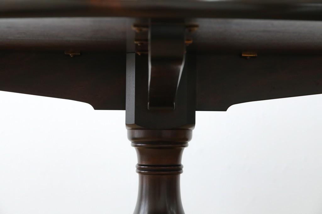 中古　美品　松本民芸家具　気品漂うクラシックなラウンドテーブル　(R-084124)