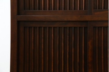 中古　美品　松本民芸家具　A型舞良茶タンス　洗練された佇まいの収納棚　(R-084125)