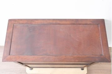 中古　美品　松本民芸家具　A型舞良茶タンス　洗練された佇まいの収納棚(下駄箱、靴箱、本箱、戸棚、食器棚、サイドボード)(R-084125)