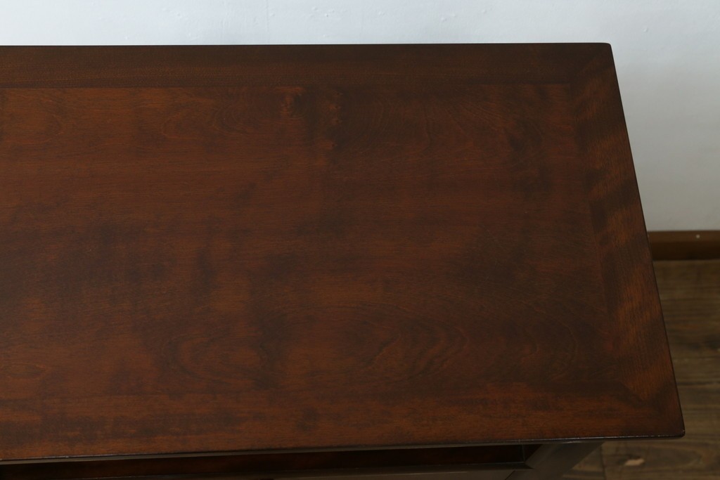 中古　松本民芸家具　和室にも洋室にも馴染む小振りなサイドキャビネット　(R-084126)