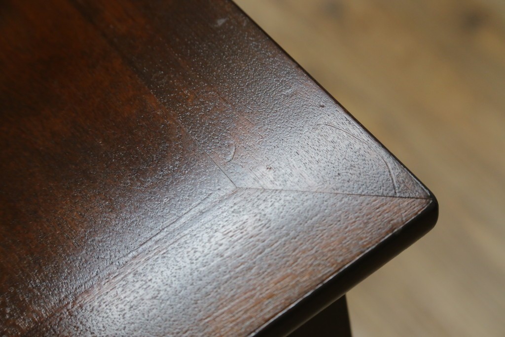 中古　松本民芸家具　和室にも洋室にも馴染む小振りなサイドキャビネット　(R-084126)