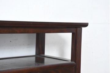 中古　松本民芸家具　和室にも洋室にも馴染む小振りなサイドキャビネット(サイドテーブル、コンソールテーブル、ナイトテーブル、戸棚、収納棚、茶棚、電話台、飾り棚)(R-084126)