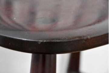 中古　美品　松本民芸家具　シックな佇まいが魅力的な#72型・リーチチェア2脚セット(ダイニングチェア、板座チェア、ウィンザーチェア、ウインザーチェア、椅子、イス、バラ売り可能)(定価約196000円)(R-084128)
