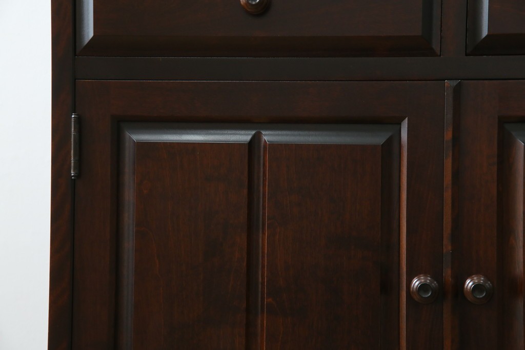 中古　美品　北海道民芸家具　HM160K　洗練されたデザインで空間に上質感をプラスする食器棚　(R-084131)