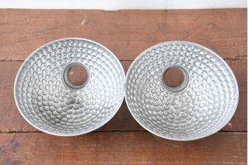 《引っ掛けシーリング式ペンダントライト加工費込み》　和製アンティーク　個性的なデザインで存在感抜群!アルミ製のランプシェード2個セット(ペンダントライト、吊り下げ照明、天井照明、電笠)(R-084136)