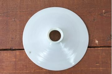 《引っ掛けシーリング式ペンダントライト加工費込み》　和製アンティーク　シンプルでありながらレトロな雰囲気を醸し出す平笠照明(天井照明、吊り下げ照明、ペンダントライト、シェード、電笠)(R-084139)