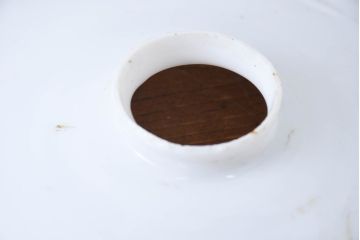 《引っ掛けシーリング式ペンダントライト加工費込み》　和製アンティーク　シンプルなフォルムで使いやすい平笠照明2個セット(天井照明、吊り下げ照明、ペンダントライト、シェード、電笠)(R-084140)