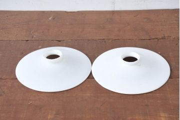《引っ掛けシーリング式ペンダントライト加工費込み》　和製アンティーク　シンプルなフォルムで使いやすい平笠照明2個セット(天井照明、吊り下げ照明、ペンダントライト、シェード、電笠)(R-084141)