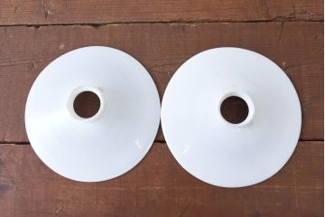 《引っ掛けシーリング式ペンダントライト加工費込み》　和製アンティーク　シンプルなフォルムで使いやすい平笠照明2個セット(天井照明、吊り下げ照明、ペンダントライト、シェード、電笠)(R-084141)