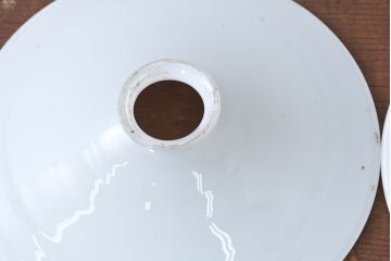 《引っ掛けシーリング式ペンダントライト加工費込み》　和製アンティーク　シンプルなフォルムで使いやすい平笠照明2個セット(天井照明、吊り下げ照明、ペンダントライト、シェード、電笠)(R-084142)
