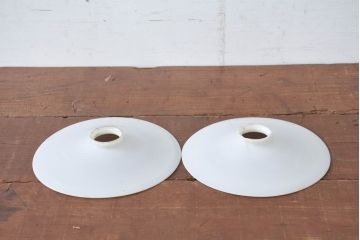 《引っ掛けシーリング式ペンダントライト加工費込み》　和製アンティーク　シンプルなフォルムで使いやすい平笠照明2個セット(天井照明、吊り下げ照明、ペンダントライト、シェード、電笠)(R-084144)