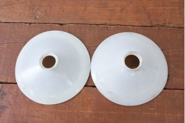 《引っ掛けシーリング式ペンダントライト加工費込み》　和製アンティーク　シンプルなフォルムで使いやすい平笠照明2個セット(天井照明、吊り下げ照明、ペンダントライト、シェード、電笠)(R-084145)