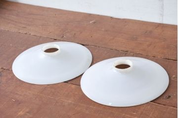 《引っ掛けシーリング式ペンダントライト加工費込み》　和製アンティーク　シンプルなフォルムで使いやすい平笠照明2個セット(天井照明、吊り下げ照明、ペンダントライト、シェード、電笠)(R-084146)