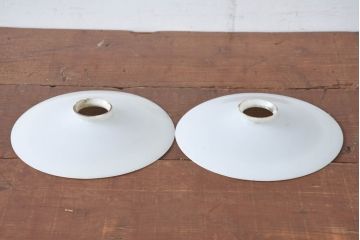 《引っ掛けシーリング式ペンダントライト加工費込み》　和製アンティーク　シンプルなフォルムで使いやすい平笠照明2個セット(天井照明、吊り下げ照明、ペンダントライト、シェード、電笠)(R-084147)