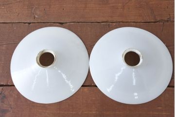 《引っ掛けシーリング式ペンダントライト加工費込み》　和製アンティーク　シンプルなフォルムで使いやすい平笠照明2個セット(天井照明、吊り下げ照明、ペンダントライト、シェード、電笠)(R-084147)