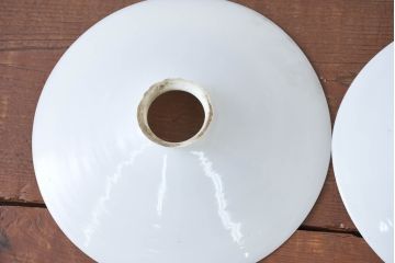 《引っ掛けシーリング式ペンダントライト加工費込み》　和製アンティーク　シンプルなフォルムで使いやすい平笠照明2個セット(天井照明、吊り下げ照明、ペンダントライト、シェード、電笠)(R-084147)