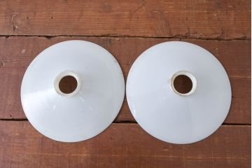 《引っ掛けシーリング式ペンダントライト加工費込み》　和製アンティーク　シンプルなフォルムで使いやすい平笠照明2個セット(天井照明、吊り下げ照明、ペンダントライト、シェード、電笠)(R-084148)