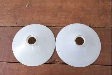 《引っ掛けシーリング式ペンダントライト加工費込み》　和製アンティーク　シンプルなフォルムで使いやすい平笠照明2個セット(天井照明、吊り下げ照明、ペンダントライト、シェード、電笠)(R-084149)