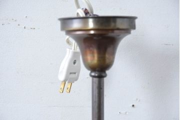 和製アンティーク　優雅な花模様デザインが魅力の吊り下げ照明(ペンダントライト、天井照明)(R-084159)