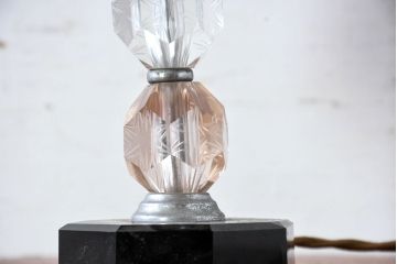 和製ビンテージ　フリンジシェードが可愛い!レトロなテーブルスタンド(テーブルランプ、テーブル照明、テーブルライト、デスクライト、デスクスタンド、卓上照明、ヴィンテージ)(R-084165)