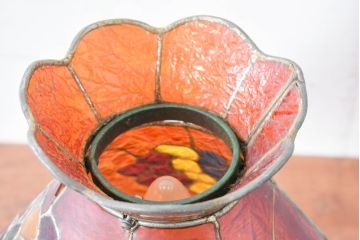 ビンテージ照明　上品で幻想的なステンドグラス風のテーブルスタンド(テーブルランプ、テーブル照明、テーブルライト、デスクライト、デスクスタンド、卓上照明、ヴィンテージ)(R-084167)