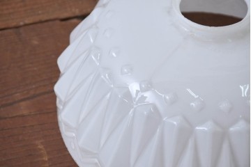 《引っ掛けシーリング式ペンダントライト加工費込み》　和製アンティーク　被せガラス　繊細なデザインが気品溢れる電笠　(R-084187)