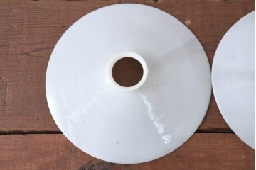 《引っ掛けシーリング式ペンダントライト加工費込み》　和製アンティーク　広がりフォルムが美しい平笠照明2個セット　(R-084198)