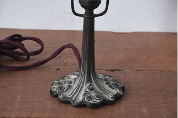 和製アンティーク 大正ロマン オパールセントの優しい色合いと切子が目を惹くテーブルスタンド(R-084211)