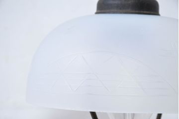 和製アンティーク 大正ロマン オパールセントの優しい色合いと切子が目を惹くテーブルスタンド(R-084211)