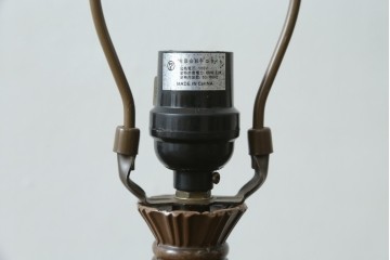 中古　レトロな色づかいが可愛らしいクラシックスタイルのテーブルスタンド　(R-084212)