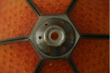 中古　レトロな色づかいが可愛らしいクラシックスタイルのテーブルスタンド　(R-084212)