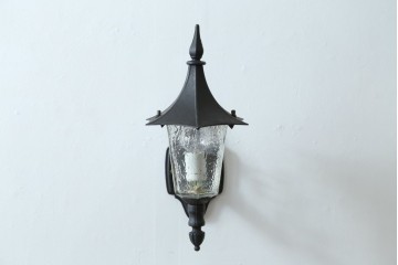 和製ビンテージ　気品漂うデザインが魅力的なアンティーク調のウォールランプ　(R-084214)