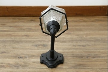 和製ビンテージ　気品漂うデザインが魅力的なアンティーク調のウォールランプ　(R-084214)