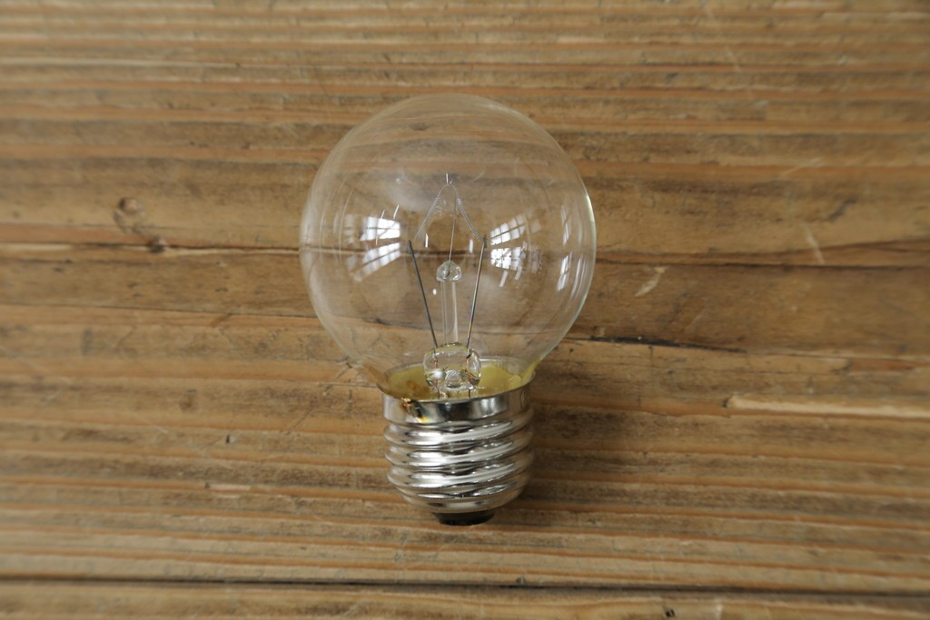 和製ビンテージ　気品漂うデザインが魅力的なアンティーク調のウォールランプ　(R-084214)