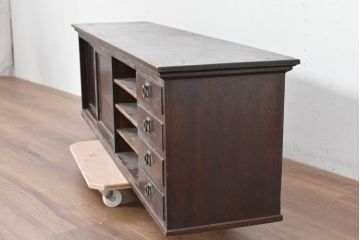 和製アンティーク　希少デザイン‼　古い商家で使われていた作りの良い帳場ローボード(テレビ台、テレビボード、サイドボード、リビングボード、収納棚)(R-084217)