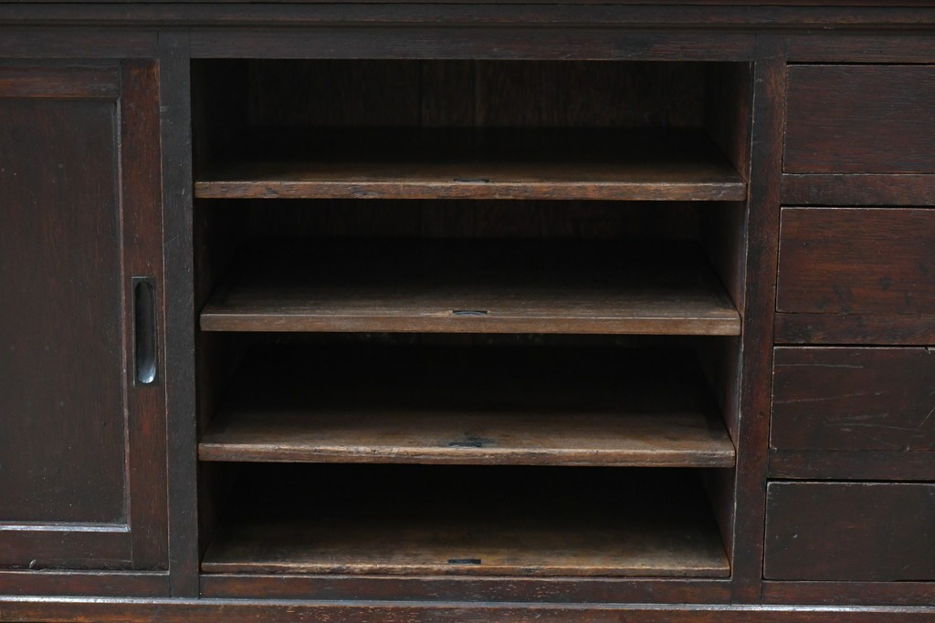 和製アンティーク　希少デザイン!!　古い商家で使われていた作りの良い帳場ローボード　(R-084217)