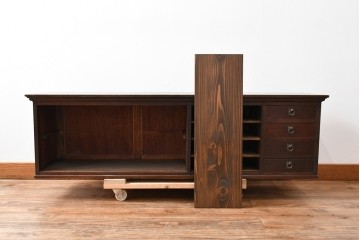 和製アンティーク　希少デザイン!!　古い商家で使われていた作りの良い帳場ローボード　(R-084217)