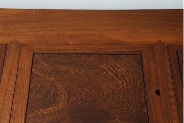 中古　超美品　総欅(ケヤキ)材　漆塗り　趣ある木目が美しい大振りな囲炉裏テーブル　(R-084221)