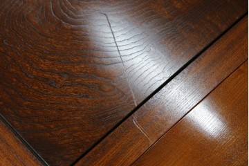 中古　超美品　総欅(ケヤキ)材　漆塗り　趣ある木目が美しい大振りな囲炉裏テーブル　(R-084221)