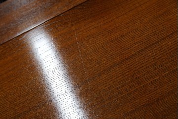 中古　超美品　総欅(ケヤキ)材　漆塗り　趣ある木目が美しい大振りな囲炉裏テーブル　(R-084221)