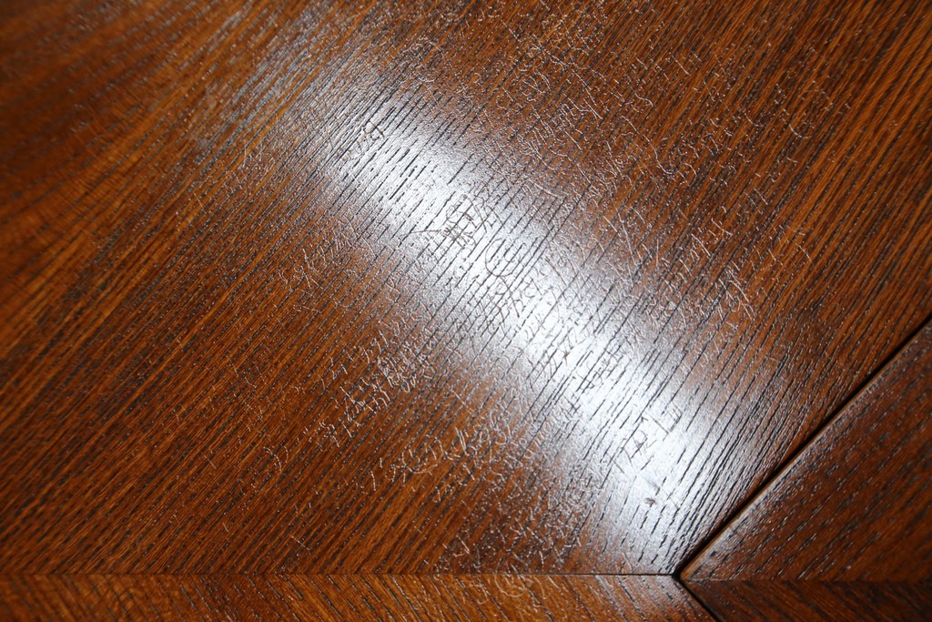 中古　超美品　総欅(ケヤキ)材　漆塗り　趣ある木目が美しい大振りな囲炉裏テーブル　(R-084221)