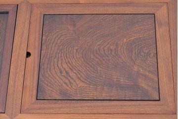 中古　超美品　総欅(ケヤキ)材　漆塗り　趣ある木目が美しい大振りな囲炉裏テーブル(長火鉢、木製火鉢、4人掛け、6人掛け、ダイニングテーブル、食卓)(R-084221)