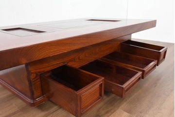 中古　超美品　総欅(ケヤキ)材　漆塗り　趣ある木目が美しい大振りな囲炉裏テーブル(長火鉢、木製火鉢、4人掛け、6人掛け、ダイニングテーブル、食卓)(R-084221)