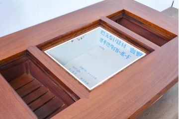 中古　超美品　総欅(ケヤキ)材　漆塗り　趣ある木目が美しい大振りな囲炉裏テーブル(長火鉢、木製火鉢、4人掛け、6人掛け、ダイニングテーブル、食卓)(R-084221)
