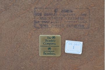 アメリカビンテージ　The Bombay Company(ボンベイ社)　高級感あふれるクラシックな佇まいと使いやすさを備えたキャスター付きバトラーズテーブル(サイドテーブル、カフェテーブル、コーヒーテーブル、ヴィンテージ)(R-084225)